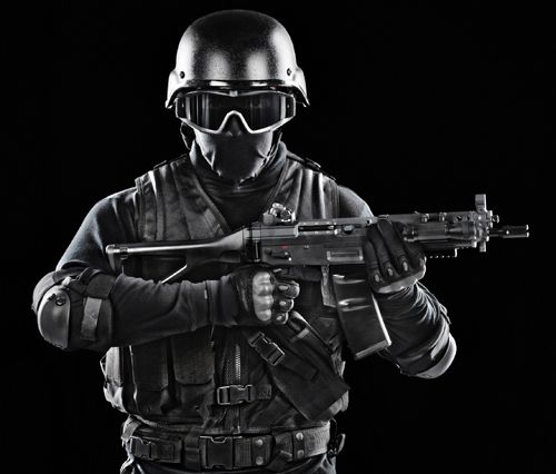 Pictur of commando solider in black